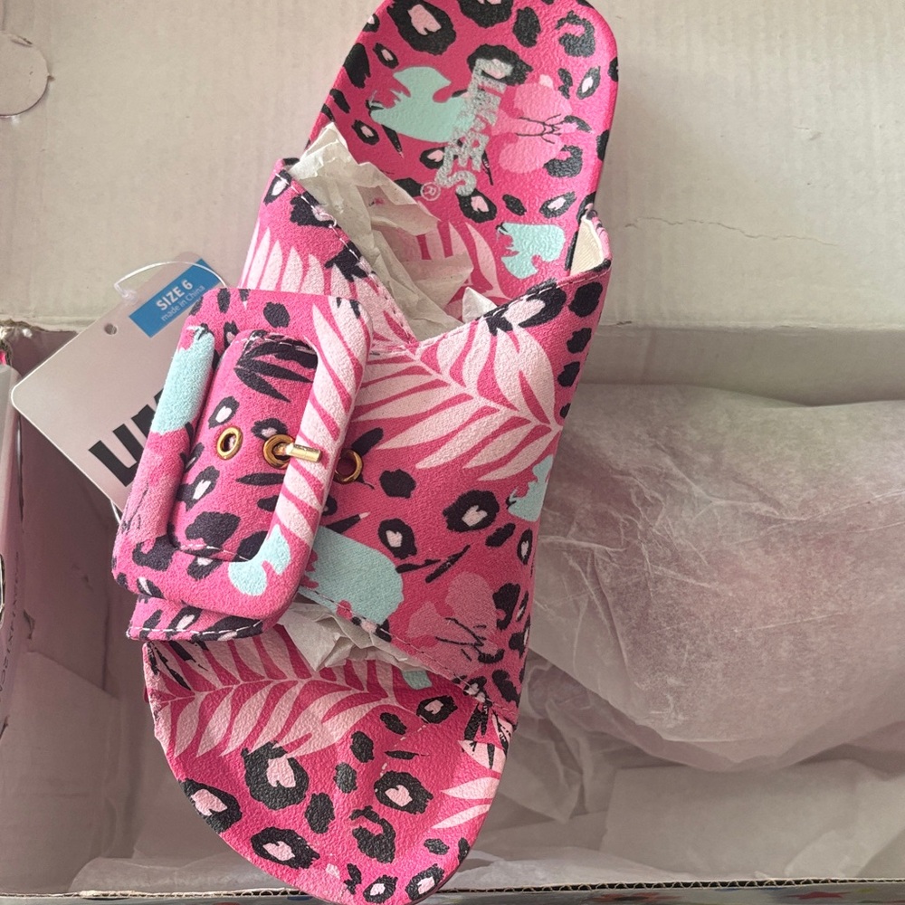 Pink Leopard Print Sandals